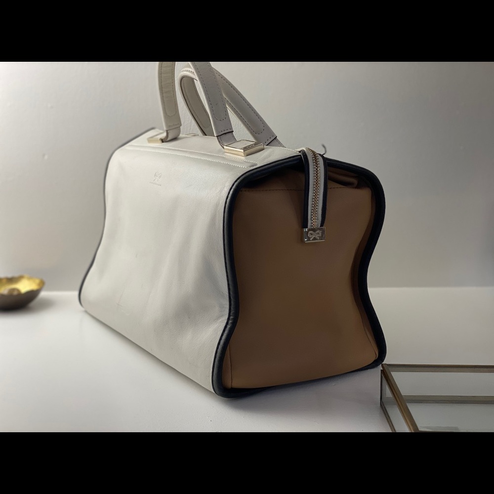 Handbag - Picture 3 of 3